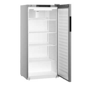 Réfrigérateur à refroidissement ventilé