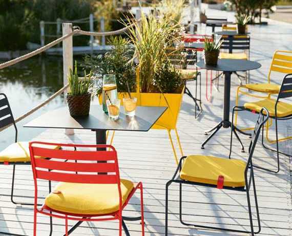 Mobilier Restauration : meuble bar, table restaurant, mobilier terrasse